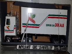 Nylint Dekalb Seed Corn Semi Truck