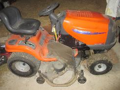 Husqvarna YTH 2148 ELS Lawn Tractor
