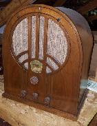 Philco Walnut Art Deco Dome Top Radio 