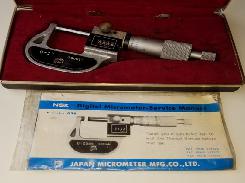 NSK 0-1 & 2-3 Digital Micrometers