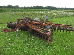          Allis Chalmers 13' Wheel Disc