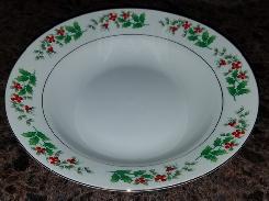 Gibson Christmas Holly Dinnerware Set 