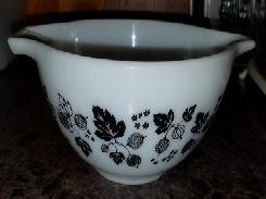 Pyrex Mixing Bowls