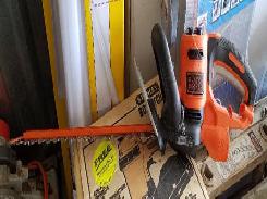 Black & Decker Hedge Trimmer