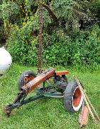 New Idea 7' Pull Sickle Mower