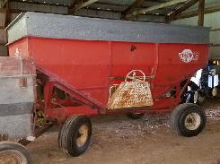 EZ Flow Model 300 Gravity Wagon