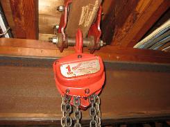 Milwaukee 1 Ton Chain Hoist 