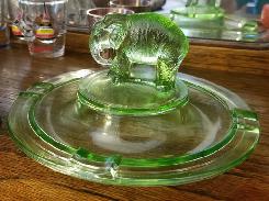 Green Depression Elephant Ash Tray 