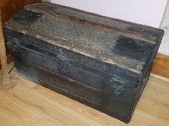 Dome Top Immigrants Trunk 