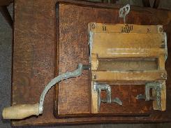 Lovel Wooden Close Ringer 