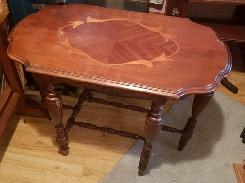 Spindle Gate Leg Table 