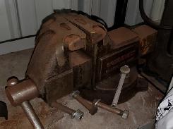 Columbian Anvil Bench Vice 