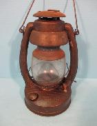 Dietz No. 2 Large Fount D-Lite Lantern