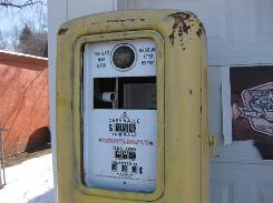 1950's Erie 'Spur Regular' Gasoline Pump