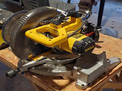  DeWalt Mitre Saw