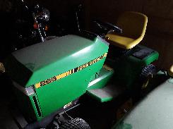 John Deere 265 Hydra Lawn Tractor