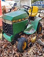 John Deere LX178 Riding Mower