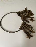 Early Keys on Metal Ring