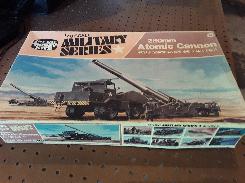 Life-Like 280 mm Atomic Cannon Model Kit