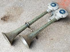 Ford Air Horns