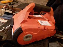 Larin PullzAll Port. Cable Winch