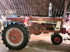 McCormick-Farmall 706 Gas Tractor