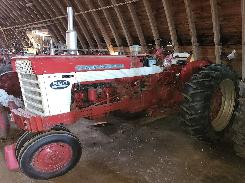 McCormick-Farmall 560 Gas Tractor