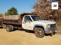 2001 GMC C3500 HD Dump Truck