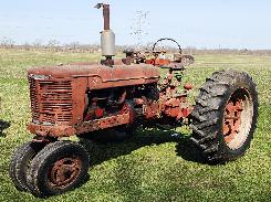 IH Farmall M Tractor