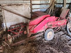 NH S-68 Square Hay Baler