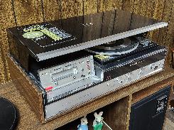 Vintage Zenith 8 Track/Recorder Stereo