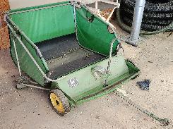 John Deere 31T Pull Lawn Sweeper