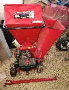 Troy Bilt Chipper/Shedder