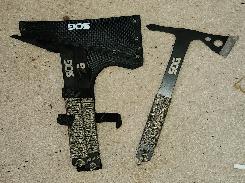 SOG Axe Set