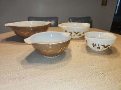 Pyrex Nesting Batter Bowl Set