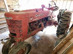 IH Farmall M Tractor