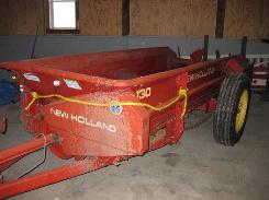   New Holland 130 Manure Spreader