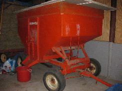 Bushnell 180 Bu. Gravity Wagon
