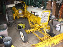  International Cub Lo-Boy Tractor
