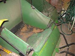 JD 38S Pull Type Lawn Spreader