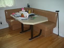 Corner Breakfast Nook Set