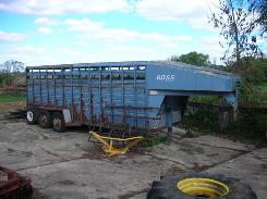 1990 Better Way Goose Neck Horse Trailer