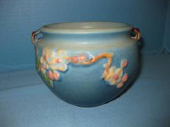 Roseville Snowberry Bowl 