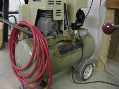    Crafts 2 HP Portable Air Compressor 