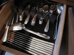 Oneida Silversmith 8 Pc. Silverware Set 