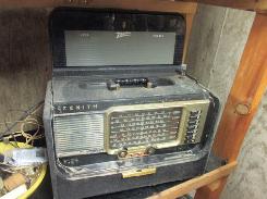 Zenith Trans-Oceanic Wave-Magnet Radio