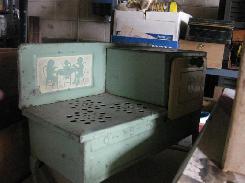 1920's Green & Cream Child's Stove