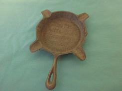 Rupp Pattern Co. Cast Aluminum Skillet Ash Tray 