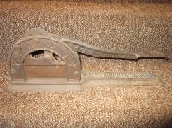 Star Cast Tobacco Plug Cutter 