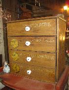 Hurculaces Boot & Shoe Lace Cabinet